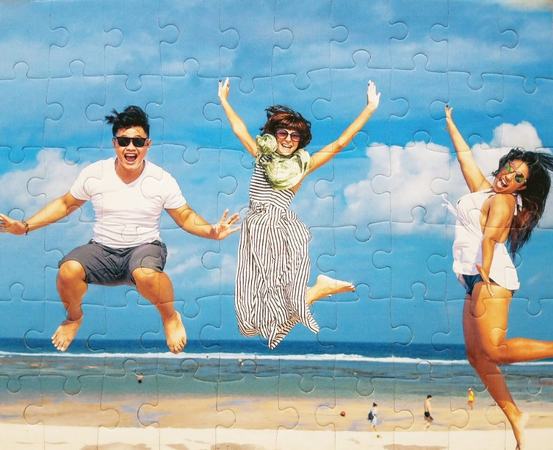 personalized puzzle for easter.  Easter puzzle gift for teens, adults, and kids.  Showing people on beach.