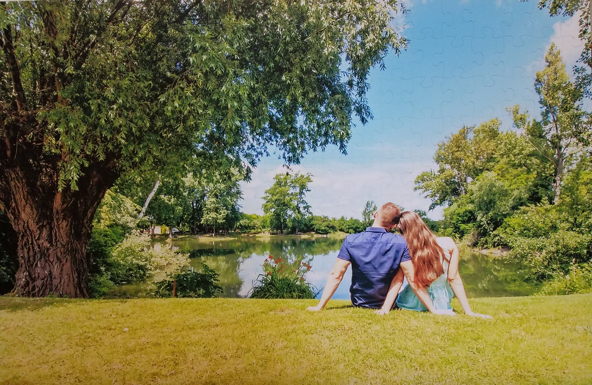 FAMILY PORTRAIT PUZZLE.  Custom Photo Jigsaw Puzzle - Poster Size Puzzle with 200 Pieces FB The Missing Piece Puzzle Company