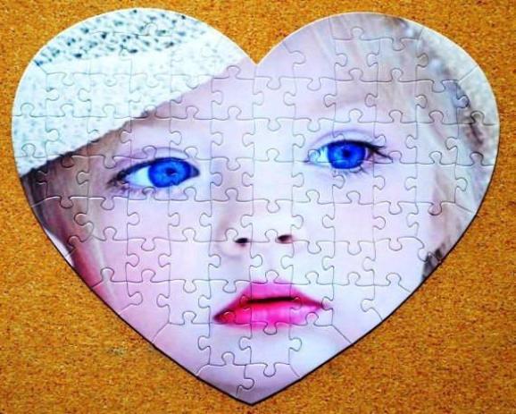 Personalized heart puzzle.  Custom Heart Puzzle!  The perfect custom Valentine's Day gift. The Missing Piece Puzzle Company