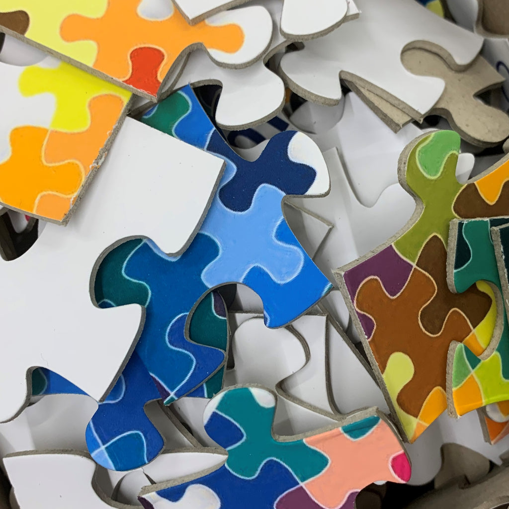 How to select a custom puzzle company.  Tips on what to search for from an expert in the field.  The Missing Piece Puzzle Company